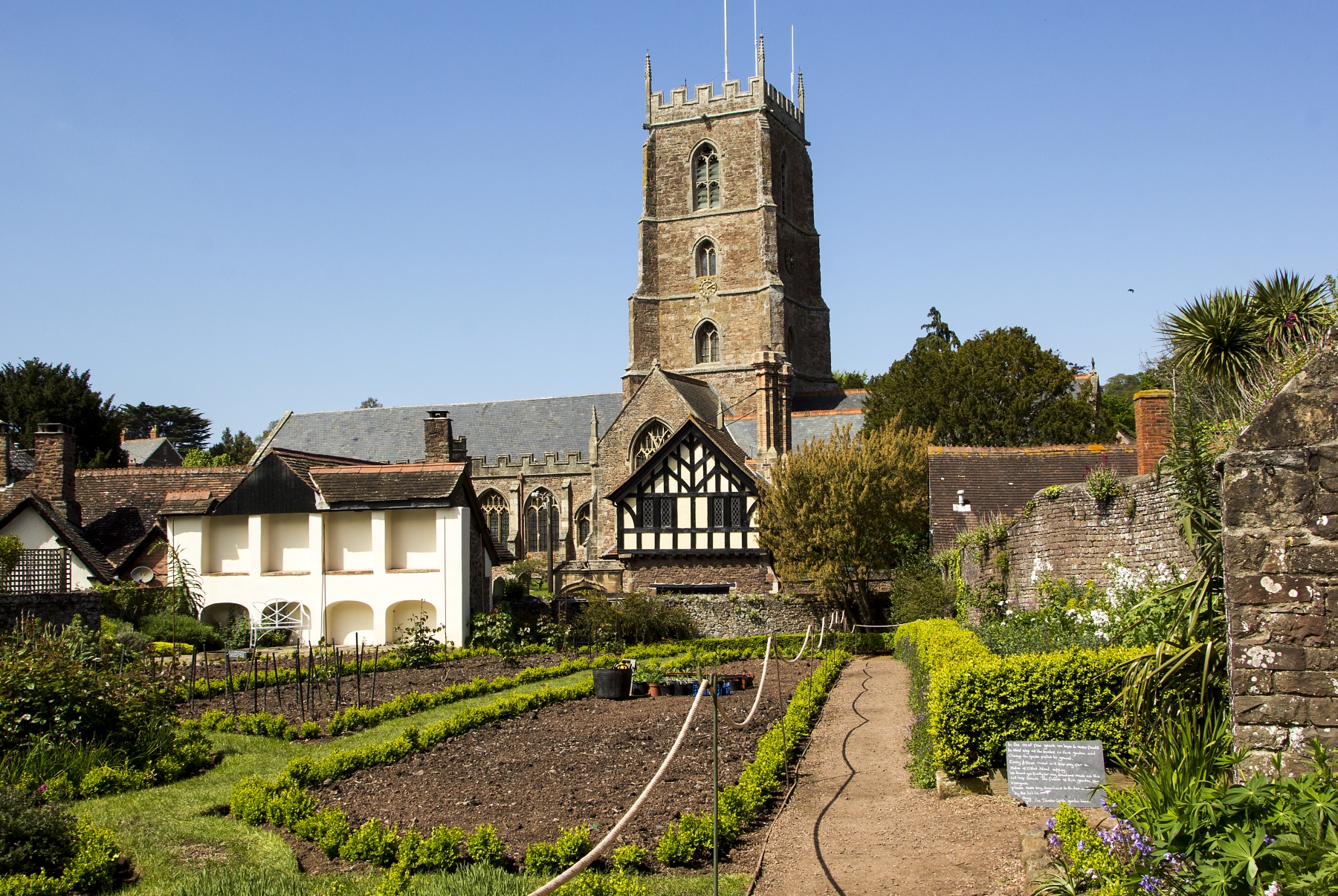 /gallery/west_europe/UK/Somerset/dunster/Dunster UK May 2017-a003_med.jpg
